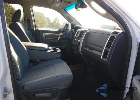 2016 Ram 2500 Slt z USA, uszkodzony, nr VIN 3C6TR5JT8GG229757